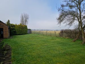 Photo 15- click for photo gallery